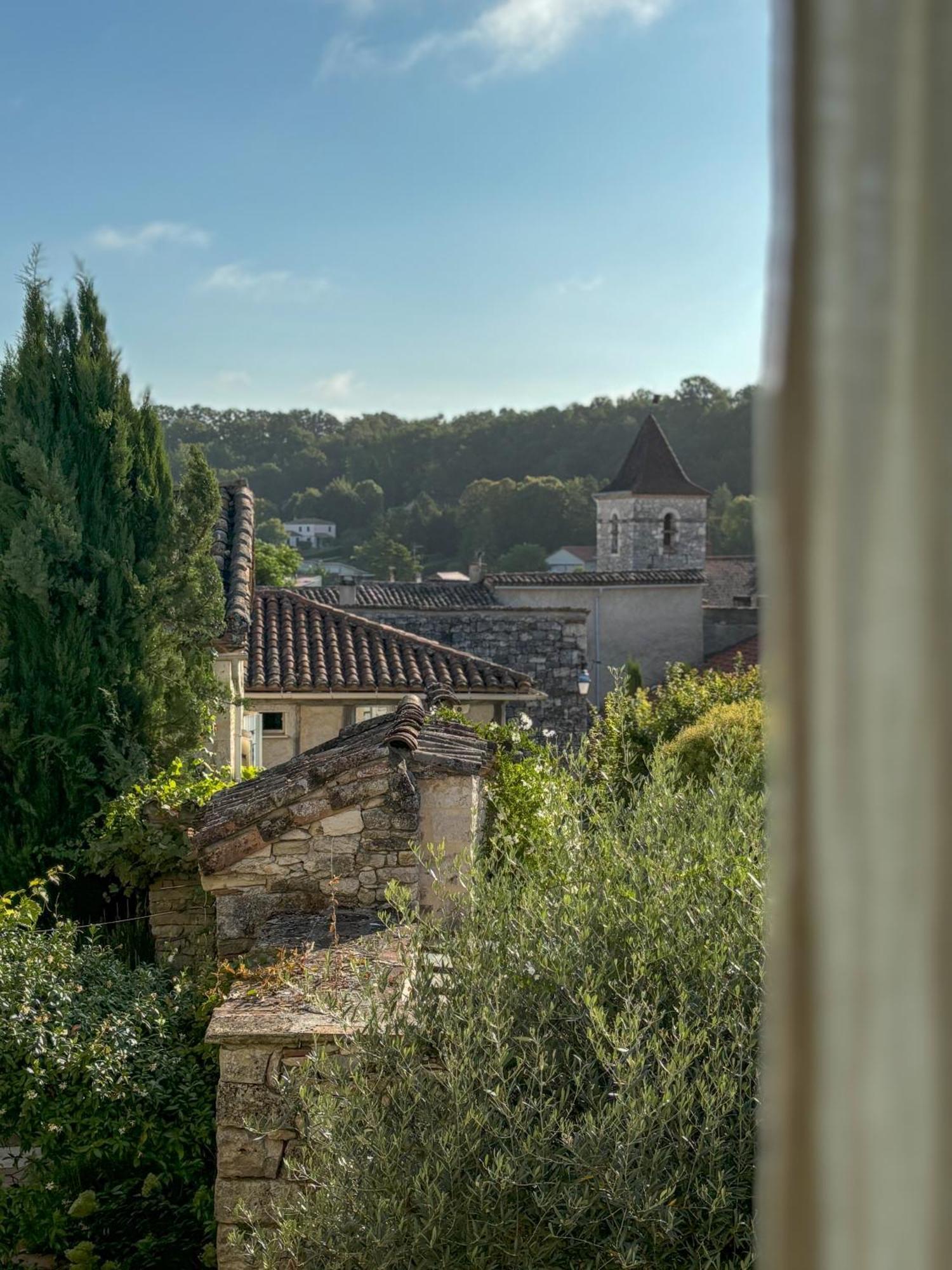 Bed and breakfast Le Coucou Montcuq Extérieur photo
