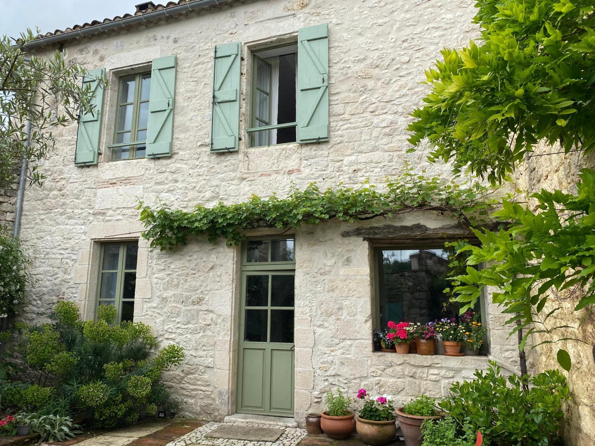 Bed and breakfast Le Coucou Montcuq Extérieur photo